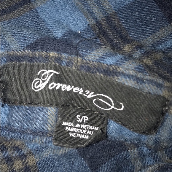 Flannel cover up - Picture 2 of 2